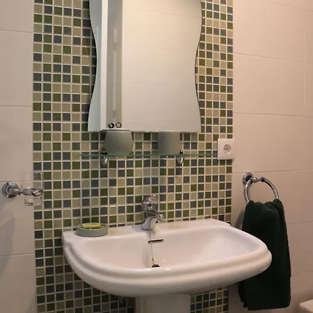 Apartamento Oliveira De *